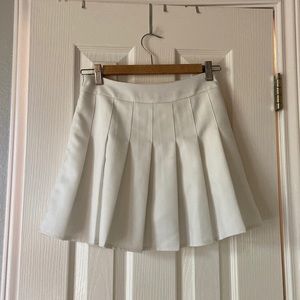 White pleated tennis skirt